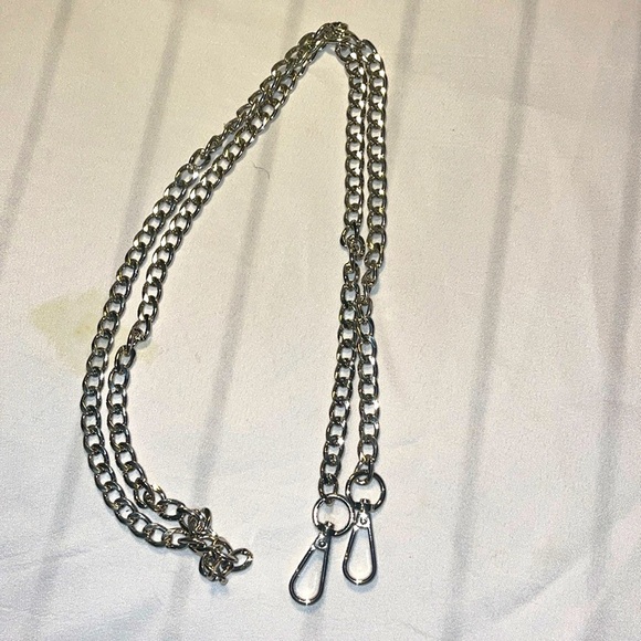 1m Easy to Store Metal Craft Chain Elegant Rust Resistant Simple (Silver) NWOT - Picture 1 of 4